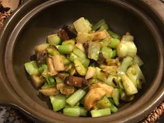 春鲜四宝-南京大牌档(凯德大峡谷店)