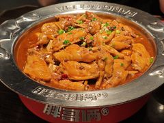 -胖哥俩肉蟹煲(湖滨银泰in77店)