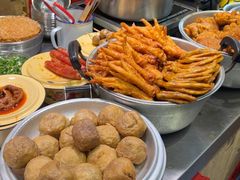 -柳州肥姨妈大骨螺蛳粉(万达中心店)
