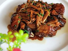 毛蟹年糕-老克勒上海菜(南京路步行街店)