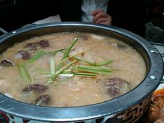 -吴记酱骨炖菜馆(西大直街店)