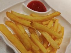 -汤姆家的牛排意面披萨(新城市广场店)