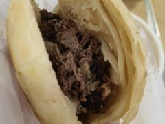 -闫家驴肉老店(华电一校店)
