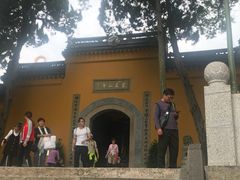 -灵岩山风景区