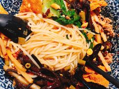 -粉家柳州螺蛳粉(杨宅路店)