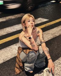 -Hello Lady发型设计