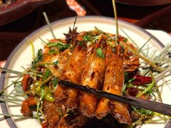 -涌煲记·蟹煲·砂锅海鲜·煲出宁波味(天一旗舰店)