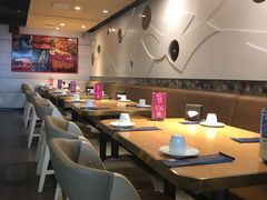 大堂-鸣记脆皮烤鱼(铁西店)