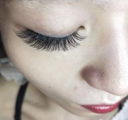 -七月美睫 美甲