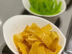 油豆皮-海底捞火锅(奥山世纪城店)