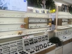 -视野联行眼镜·蔡司·控优点授权(长白万象汇店)