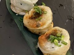 煎荠菜云吞-香乐园·淮扬菜中餐厅·Shang Garden(福田香格里拉店)