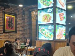 大堂-杨家崴子碳缸烧烤(东三马路店)