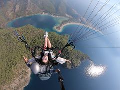 -费特希耶滑翔伞