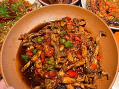 -堂瓦里·33年传统赣菜(第一街区店)