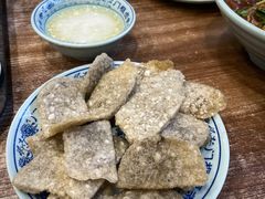 老北京炸灌肠-门框胡同百年卤煮(新街口店)