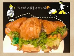 -星巴克臻选(莘庄仲盛店)