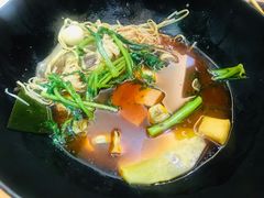 -万记麻辣烫国展总店