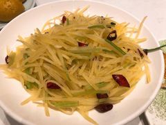 酸辣土豆丝-北李妈妈菜·海肠捞饭(高新万达店)