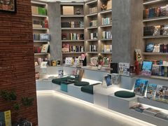 -新华书店(龙头路店)