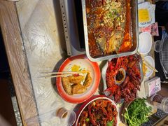 -老街烧烤大排档·地道湖北菜·龙虾馆(汉口火车站店)