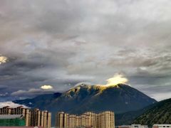 -比日神山