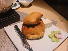-穹六人间 people 6(岳阳路店)