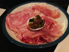 精选意大利火腿拼盘配油醋腌蔬菜-Fiume福弥意大利餐厅