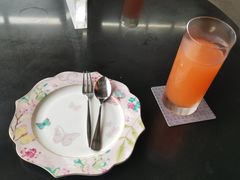 -亚龙湾喜来登·美景台大堂吧