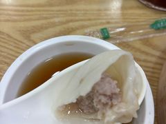-珊珊小笼馆(仙霞路店)