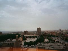 -艾提尕尔清真寺