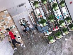 -MY WAY SALON