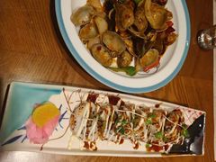 -青瓦餐厅·生鱼片·韩园烤肉(西塔店)