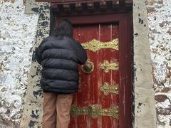 -比如骷髅墙景区