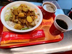 -猪戈戈超级猪脚饭(佳兆业店)