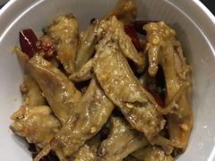麻辣鸡翅尖-鑫记婆婆兔·成都特产·兔头手撕兔(太古里店)