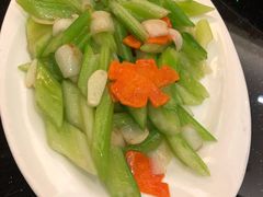 西芹鲜百合-好妈王饺子(滂江街店)