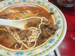 -金杨拉面王小吃面馆·牛三宝面·红烧牛肉粉