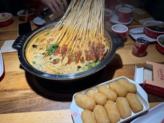 -袁记串串香(梁家巷店)