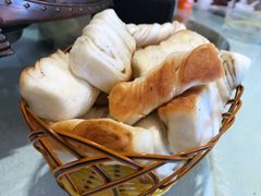 -小厨晓味(大里路店)