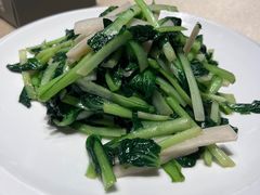 百合小炒-八府香鸭·啫啫煲(华山路店)
