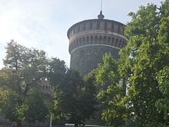 -斯福尔扎古堡
