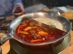 -湊湊火锅·茶憩(杭州湖滨银泰in77店)