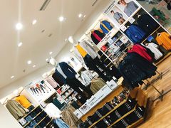 -优衣库(青岛万象城店)