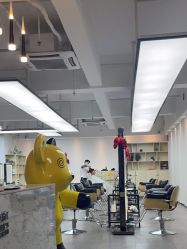 -88潮牌造型烫发·染发
