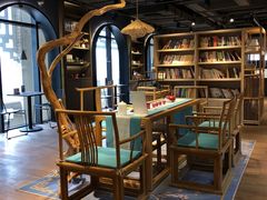 -光海书局(南京东路第一百货店)