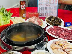 -花苑美食横琴生蚝火锅(拱北粤华路店)