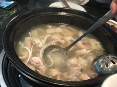 -东椰·海南椰子鸡火锅(朝阳门店)