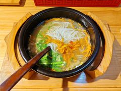 -勺子米线·云南传统小吃市集(四方街店)