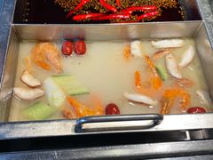 -重庆九记老火锅(广场店)